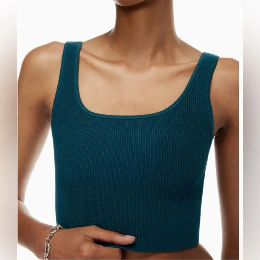 Aritzia Babaton Sculpt Knit Squareneck Cropped Tank 2 - Picture 4 of 8